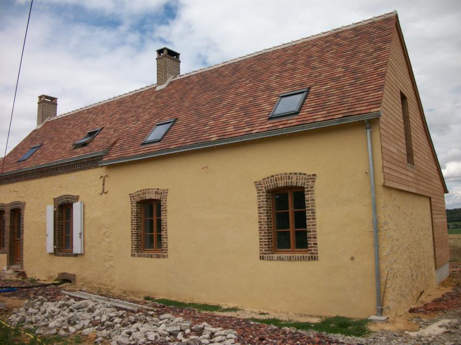 Maison après rénovation de la charpente et de la couverture tuiles