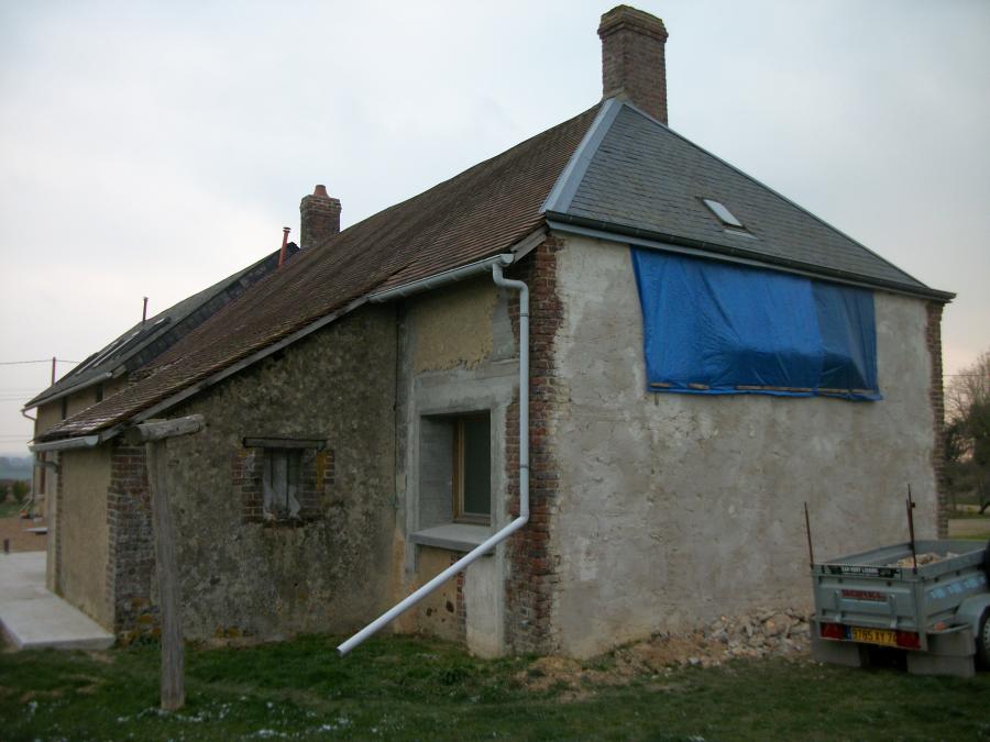 Maison avant travaux de rénovation de la charpente