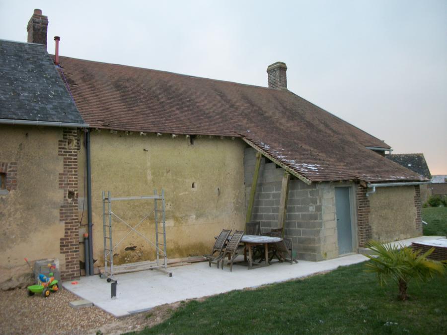 Maison avant travaux de rénovation de la charpente