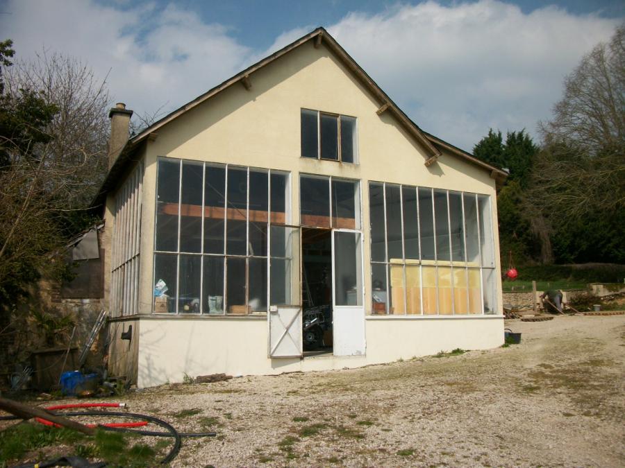 Façade d'un batiment avant travaux de bardage